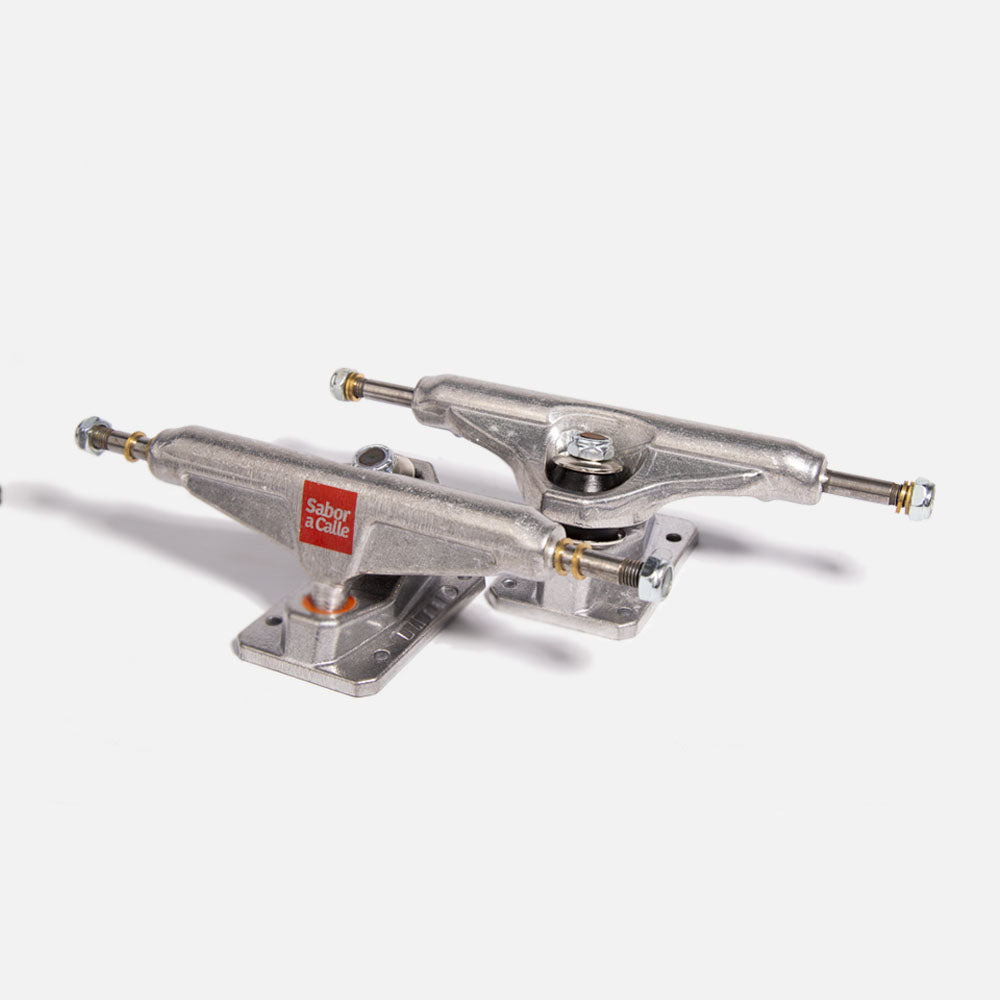 TRUCKS SABOR SQUARE LOGO X DATER - SILVER