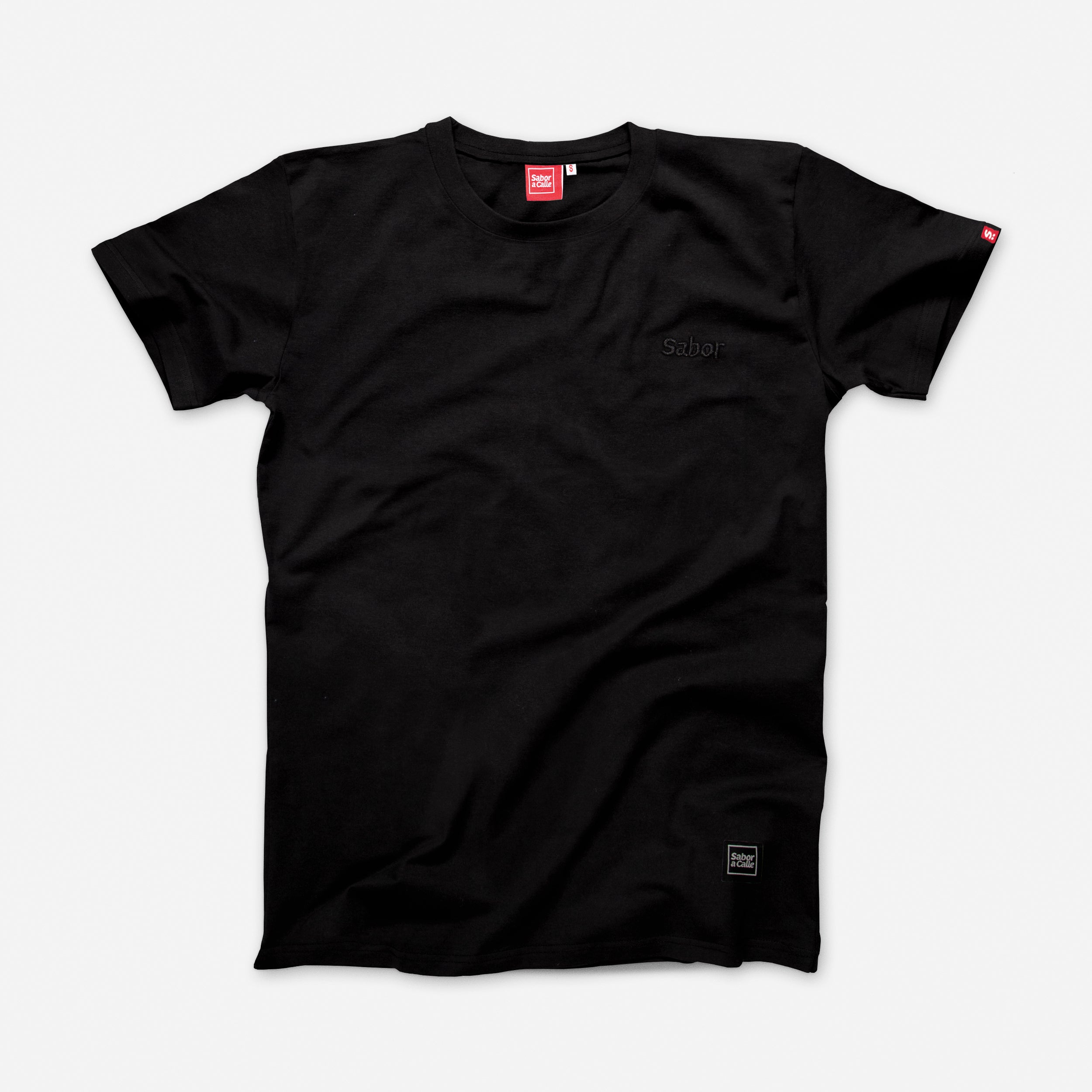 REMERA BORDADO SCRIPT LOGO - NEGRO