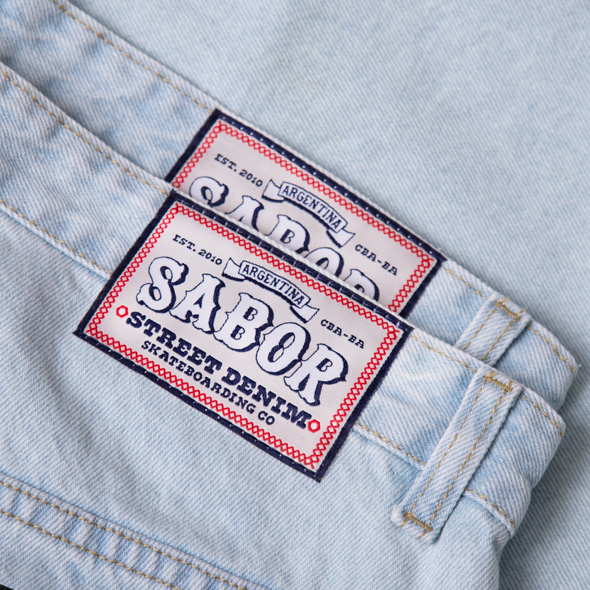 BERMUDA JEAN BAGGY CELESTE