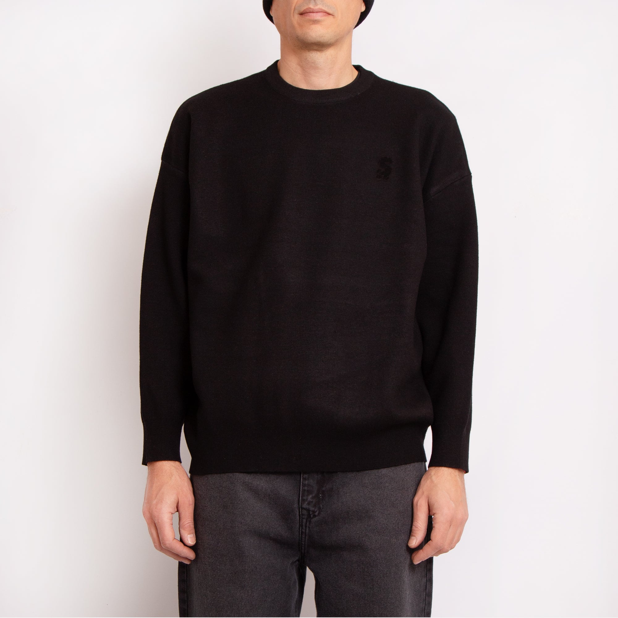 SWEATER BOXY MINI LOGO NEGRO